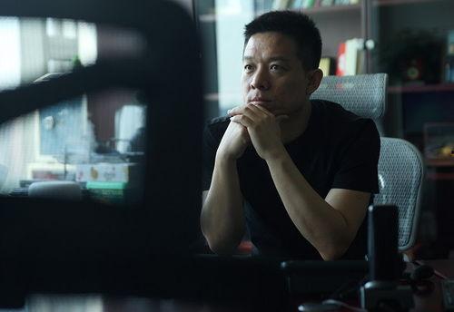 贾跃亭看到国产电车的视频