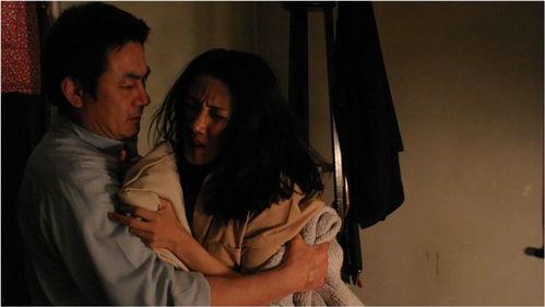 国产爱情解说视频,甜蜜瞬间，浪漫回忆